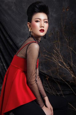 国际援助基金会惊天腐败，救命物资被倒卖至黑市，审计报告牵出好莱坞明星